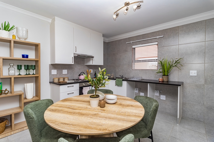 To Let 2 Bedroom Property for Rent in Stellendale Western Cape
